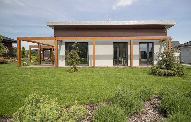 Odoln&aacute; dřevostavba na m&iacute;ru: jak čelit extr&eacute;mn&iacute;mu počas&iacute;