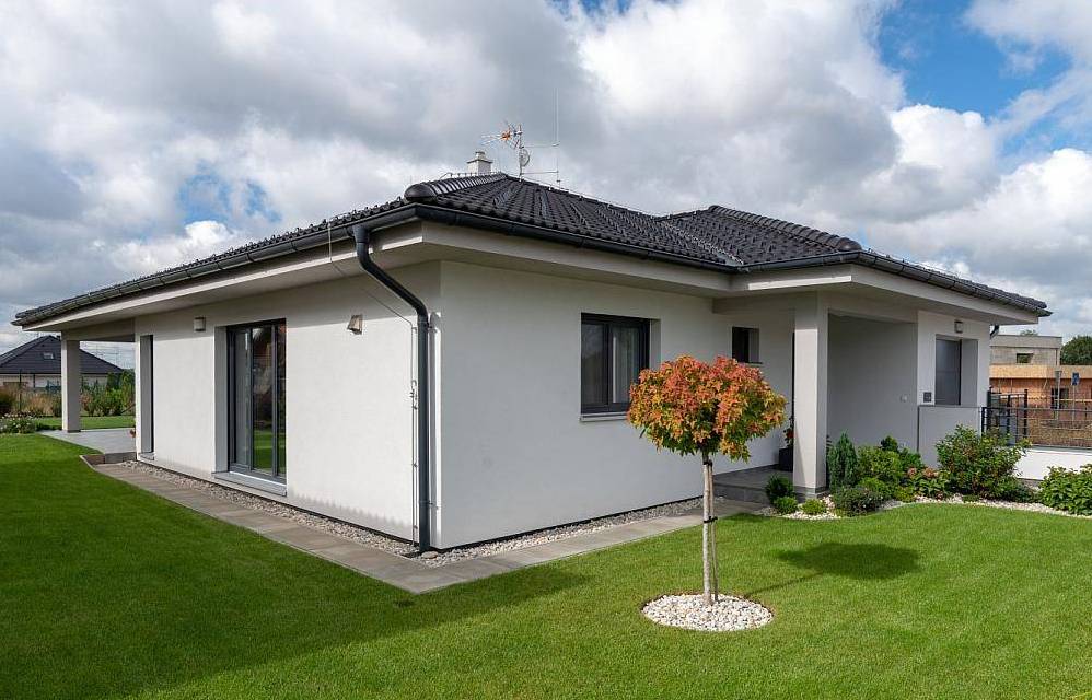 Výhody nízkoenenergetických bungalovů: Moderní životní styl s příznivými aspekty