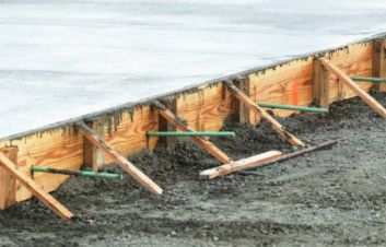 Vybíráme ideální základovku pro dřevostavbu: Deska, piloty nebo základové pasy?