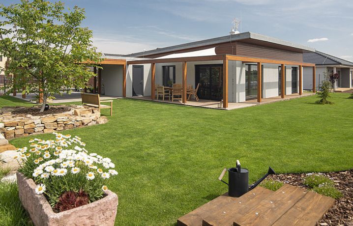 Stavět nov&yacute; dům, nebo rekonstruovat star&yacute;? Ot&aacute;zka za miliony