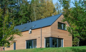 Reference - rekreační dřevostavba na klíč, realizace spol. ALFAHAUS
