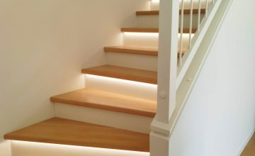 Kliknutím zvětšíte Schodiště patrové dřevostavby v Praze od spol. ALFAHAUS.