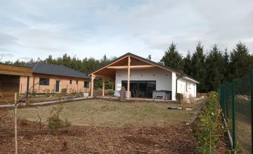 ALFAHAUS - n&iacute;zkoenergetick&yacute; rodinn&yacute; dům v Jižn&iacute;ch Čech&aacute;ch, dif&uacute;zně otevřen&aacute; stavba