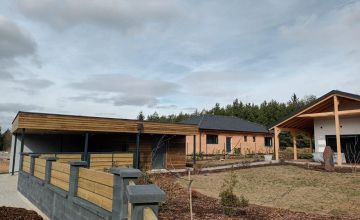ALFAHAUS - n&iacute;zkoenergetick&yacute; rodinn&yacute; dům v Jižn&iacute;ch Čech&aacute;ch, dif&uacute;zně otevřen&aacute; stavba