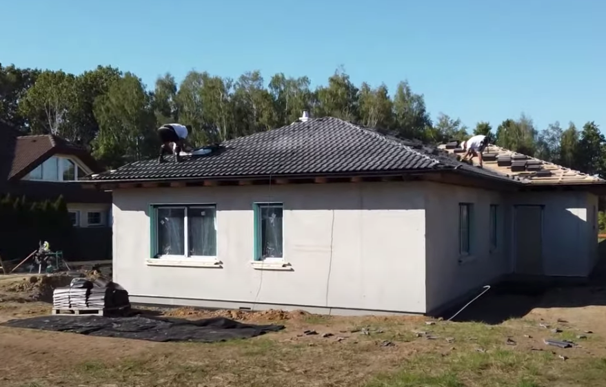 Videokomentář: Hrubá stavba od ALFAHAUSu