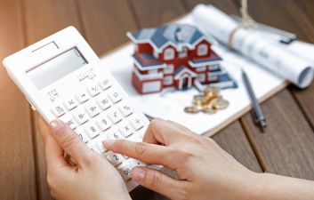 Banky povolují hypoteční "uzdu"