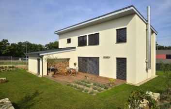 Hlasujte pro na&scaron;i dřevostavbu