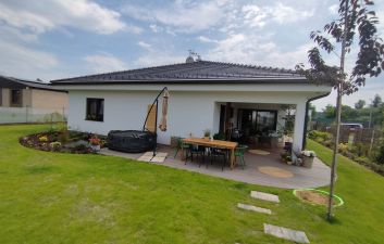 Reference: kompaktní rodinný dům 4+kk v systému Alfadifu