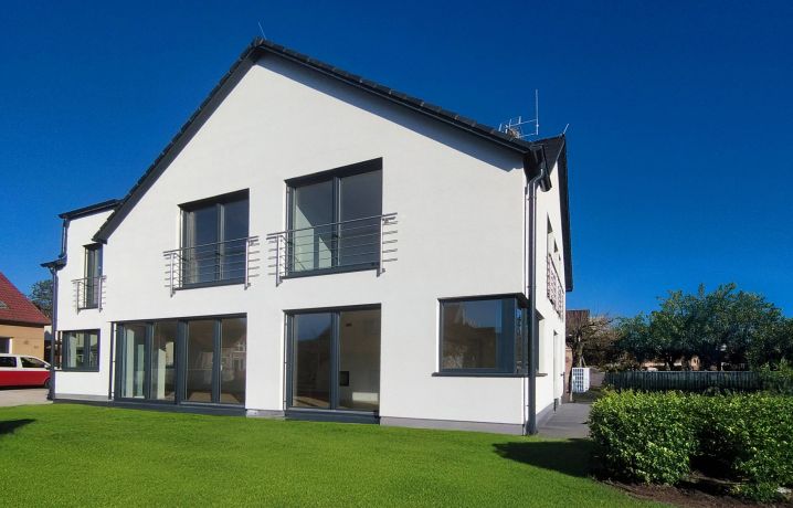 Reference: prostorný nízkoenergetický dům 7+KK v Praze