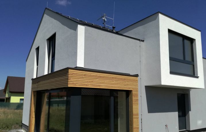 V Pečk&aacute;ch u Kol&iacute;na m&aacute;me hotovo!